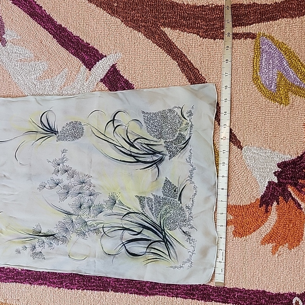 Botanical True Vintage Scarf - Picture 6 of 12